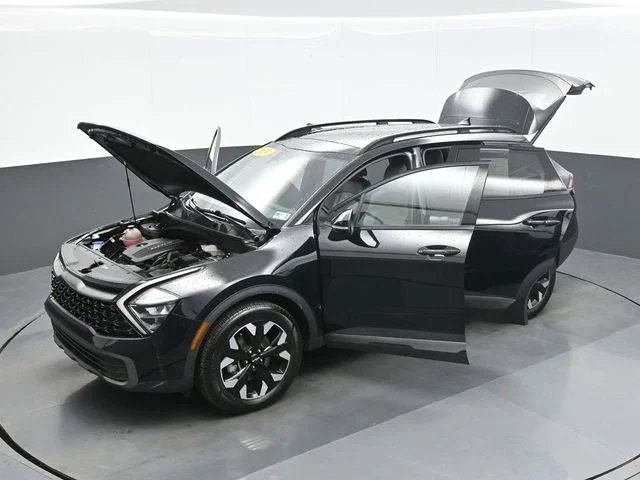 Used 2023 Black Kia X-Line image 28
