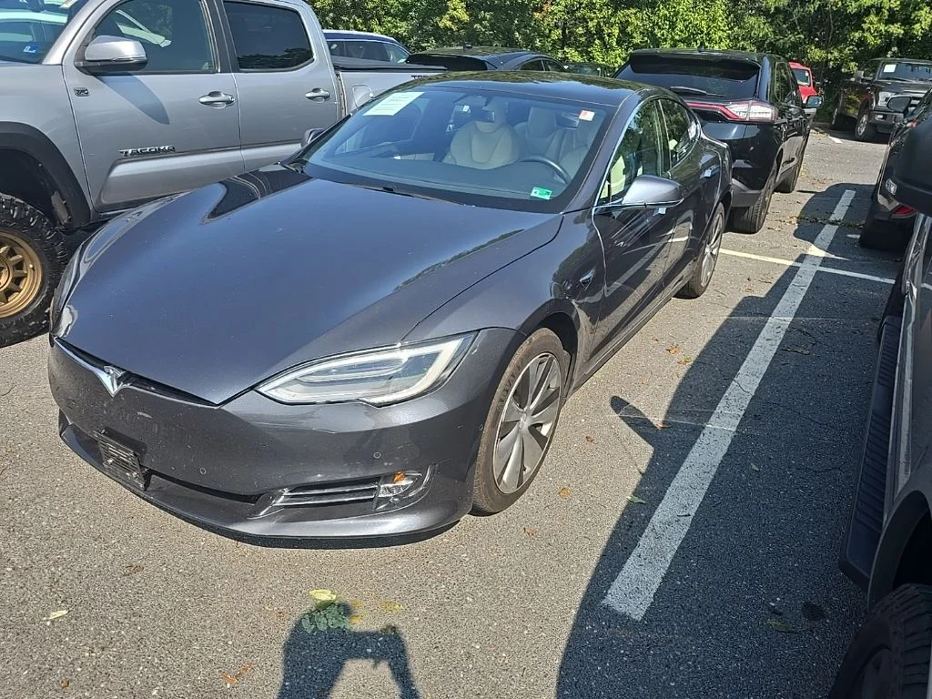 Used 2020 Tesla Model S Long Range with VIN 5YJSA1E27LF403064 for sale in Harrisonburg, VA