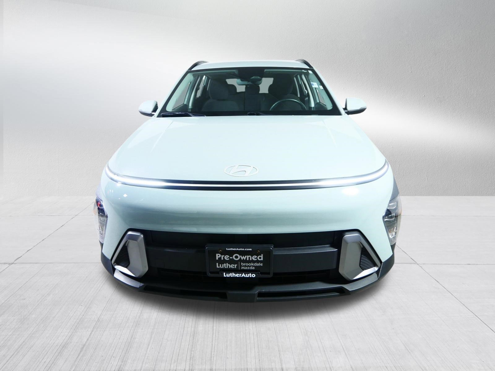 Used 2025 Hyundai Kona SEL with VIN KM8HBCAB9SU212014 for sale in Brooklyn Center, Minnesota