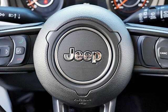 New 2026 Bright White Clear-Coat Exterior Paint Jeep Sport image 37