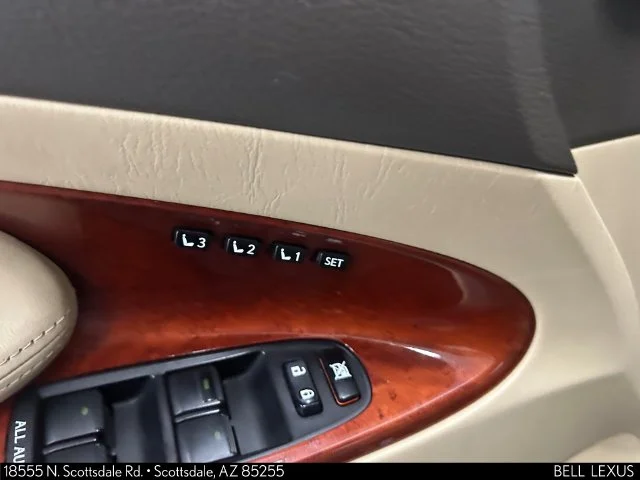 Used 2008 Black Lexus 350 image 22