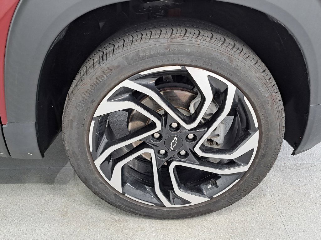 Used 2024 Red Chevrolet RS image 31