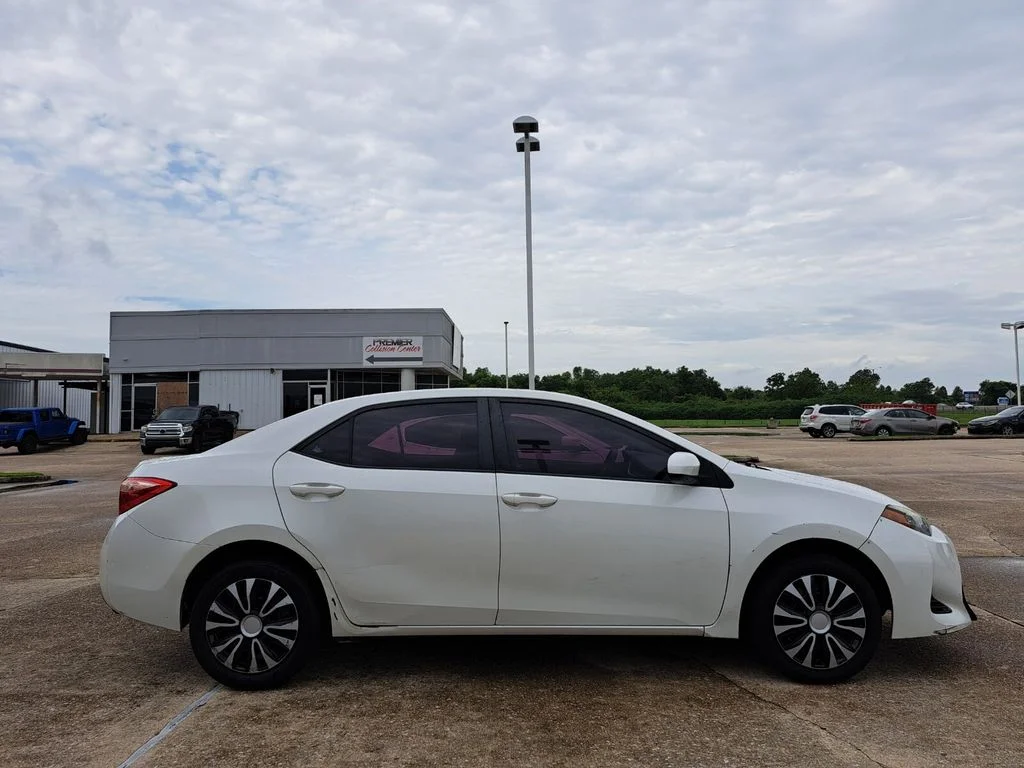 Used 2018 White Toyota LE image 4