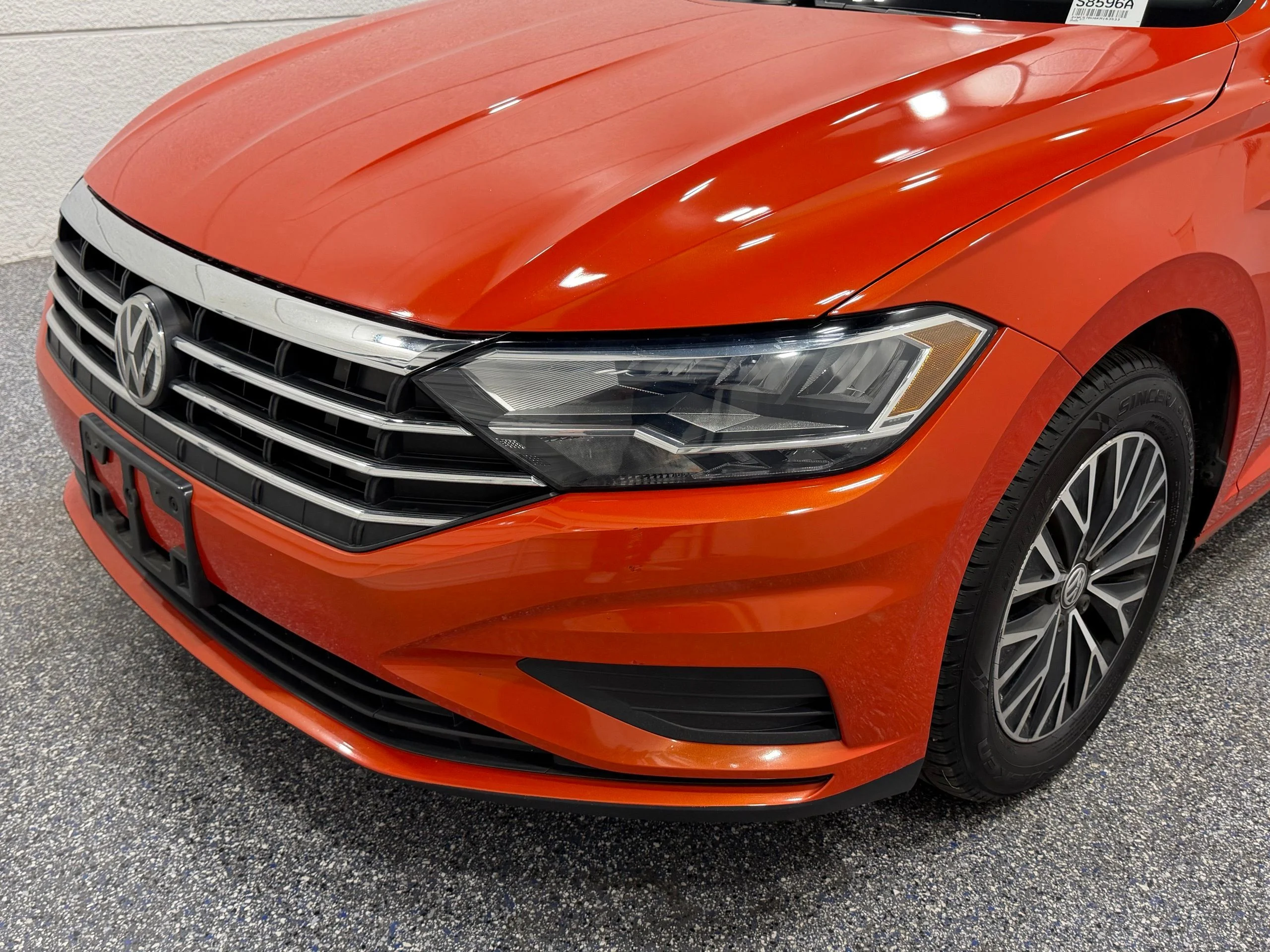 Used 2019 Orange Volkswagen 1.4T SE image 15