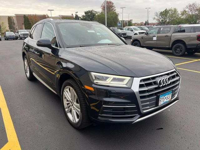 Used 2019  Audi 2.0T Premium Plus image 1