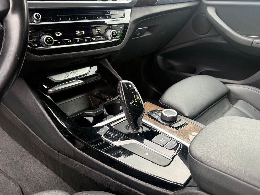 Used 2018 Alpine White BMW xDrive30i image 15