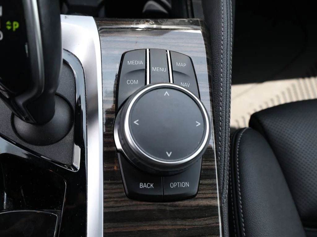 Used 2023 Black BMW 530i xDrive image 29