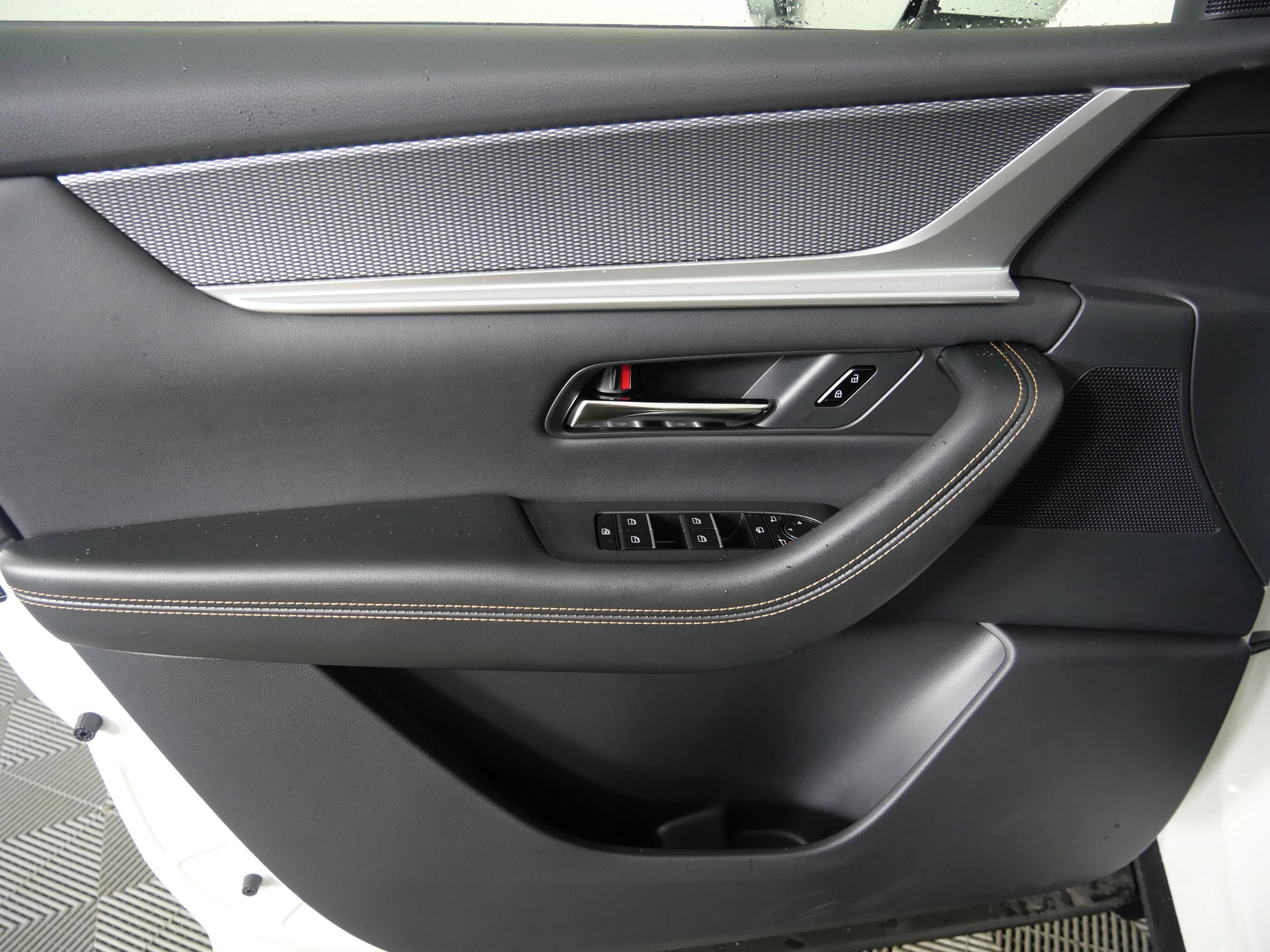 Used 2026 Rhodium White Premium Mazda Premium Plus image 23