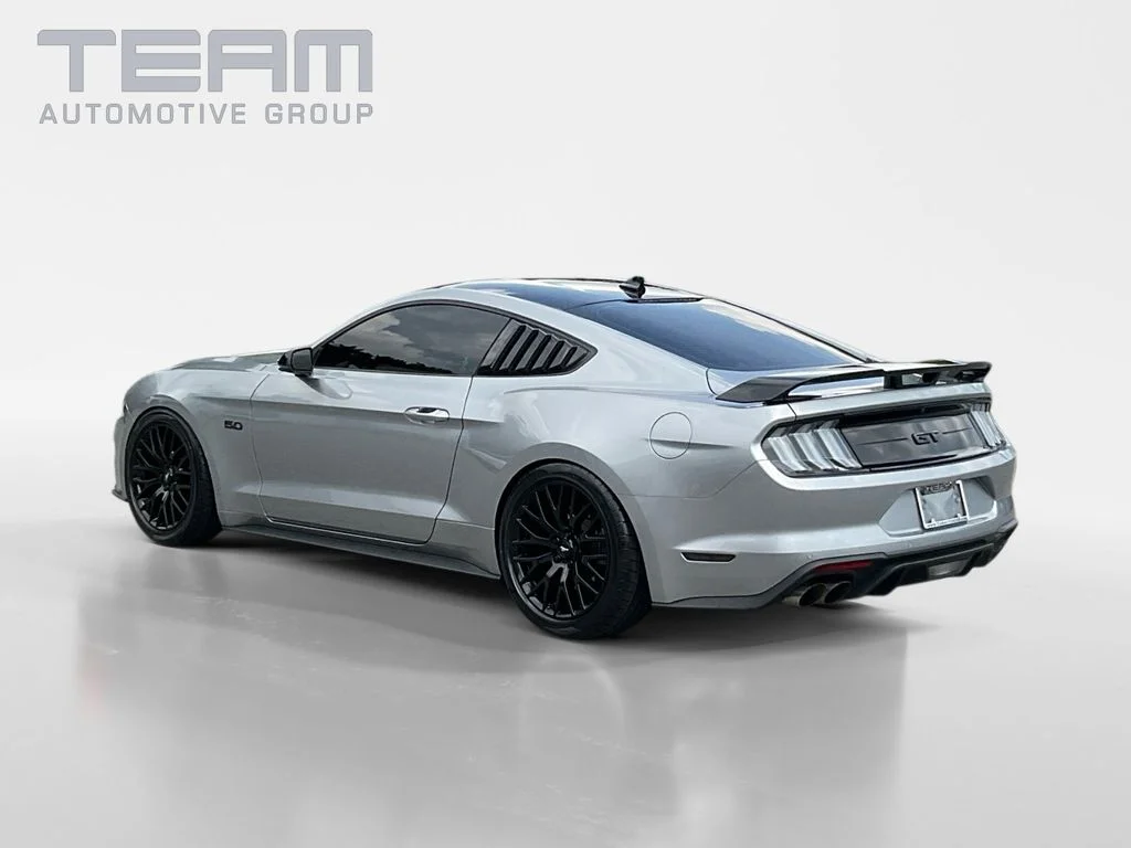 Used 2023 Silver Ford GT Premium image 5