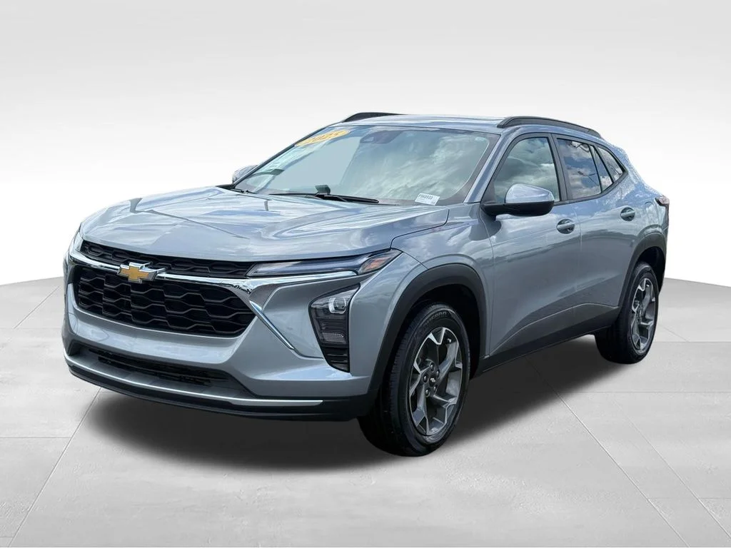 Used 2025 Gray Chevrolet LT image 1