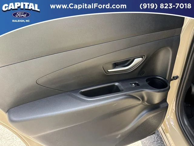 Used 2023 Beige Hyundai SEL image 17