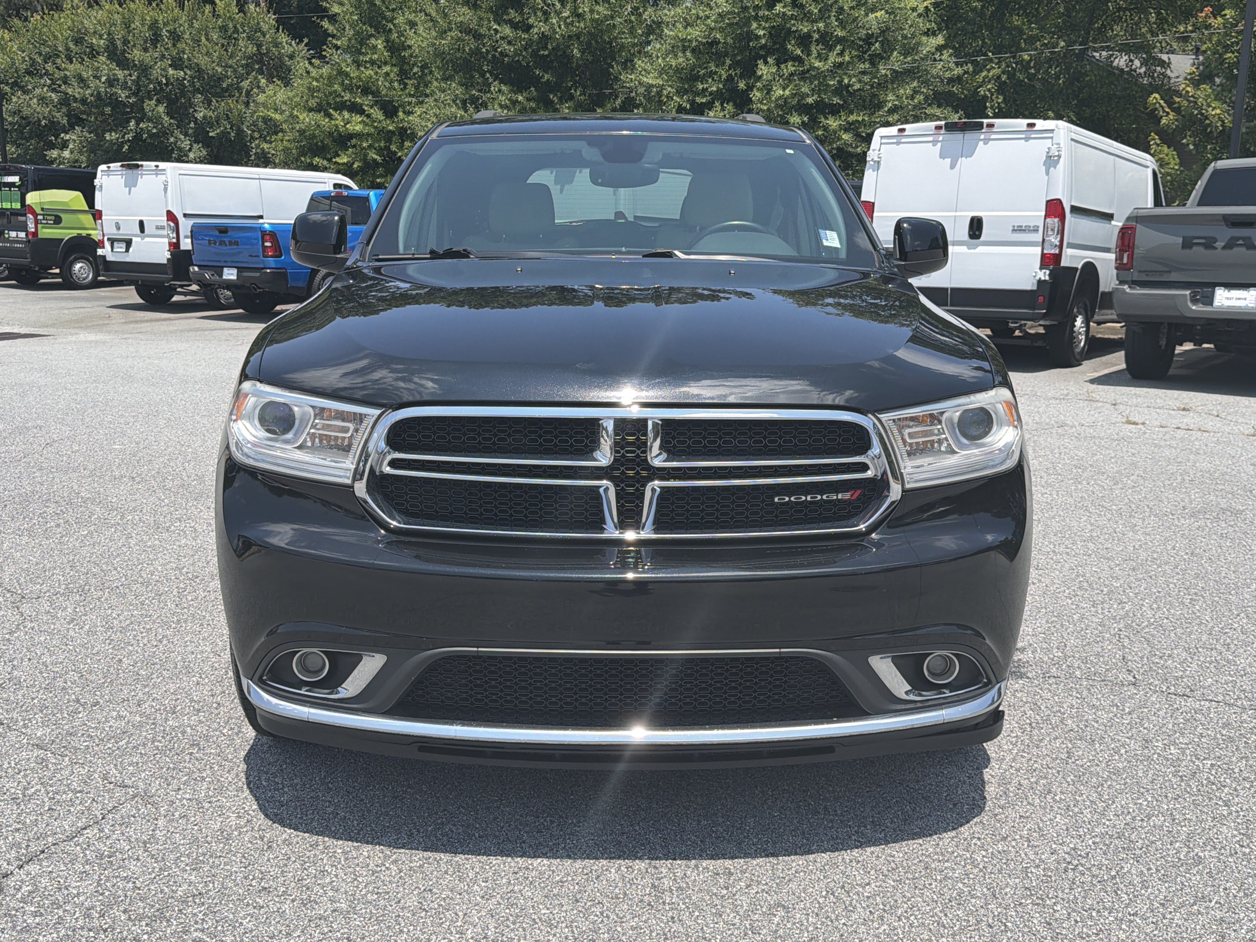 Used 2018 DB Black Clearcoat Dodge SXT image 2