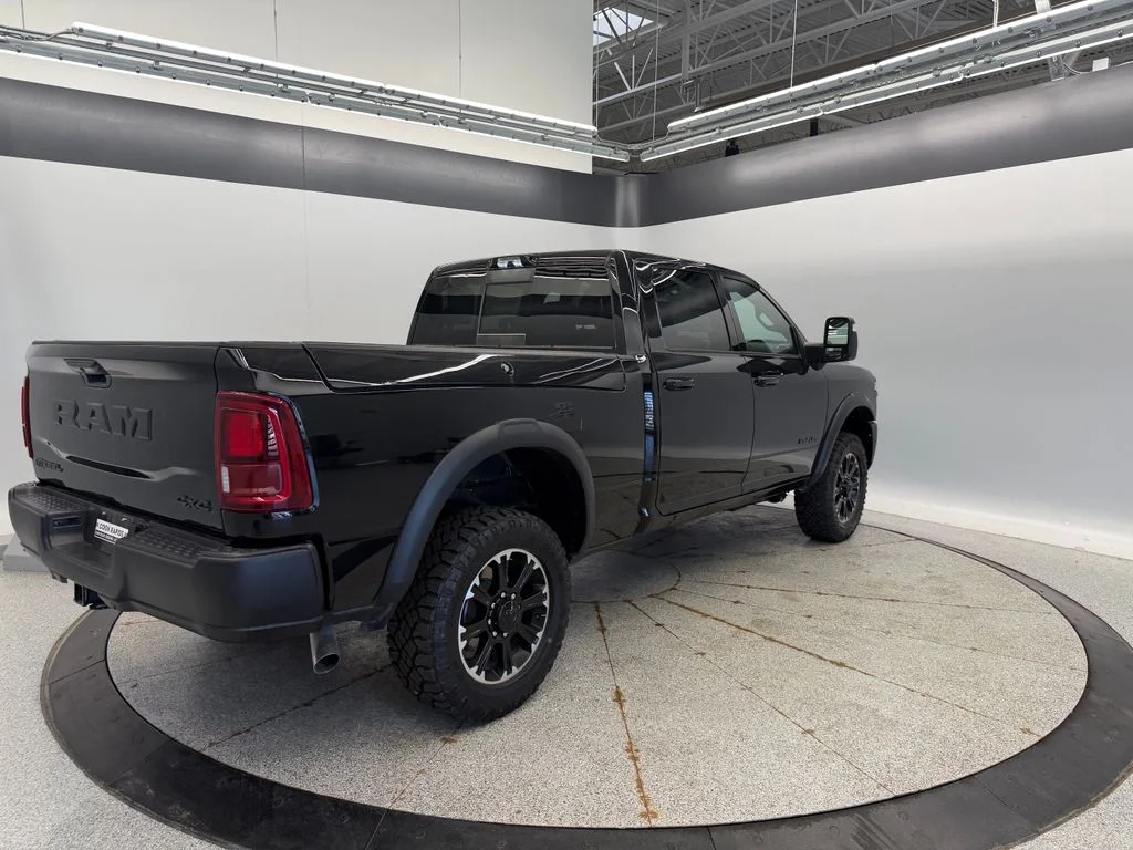 New 2026 Diamond Black Crystal Pearl-Coat Exterior Paint Ram Rebel image 26