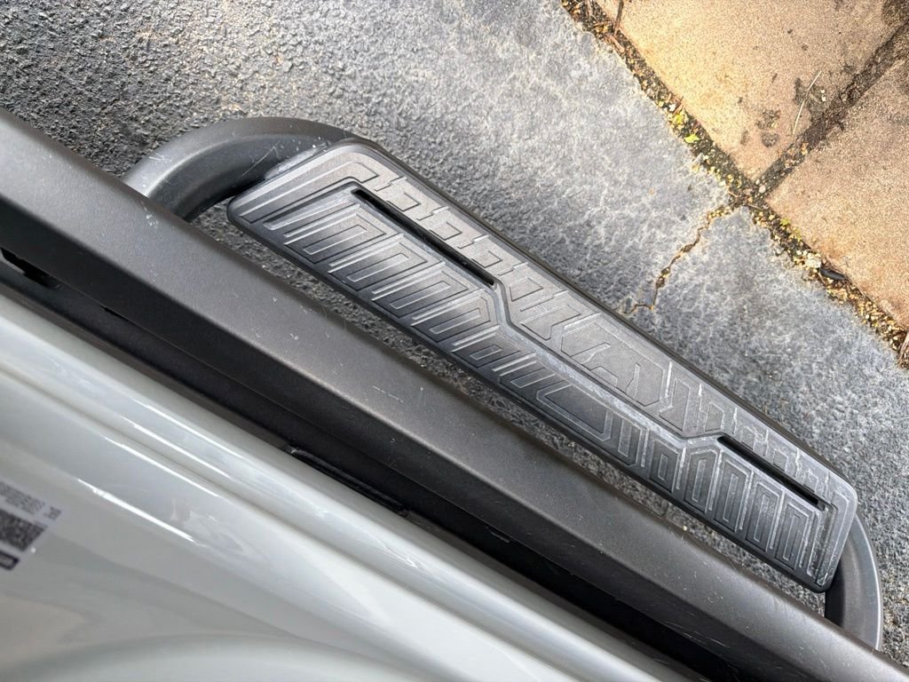 Used 2024 Gray GMC AT4X image 27