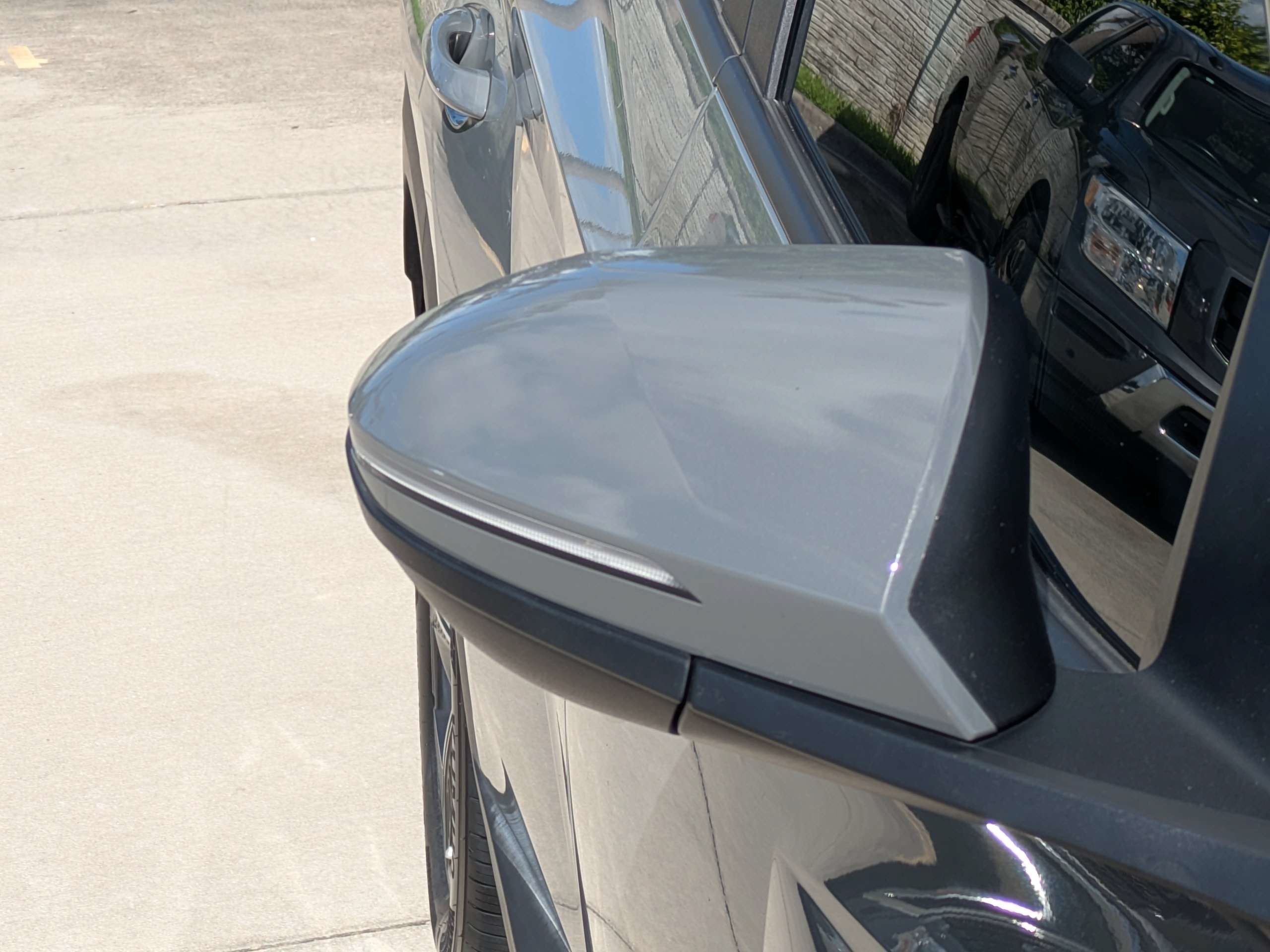 Certified Used 2024 Hampton Gray Hyundai SEL image 8