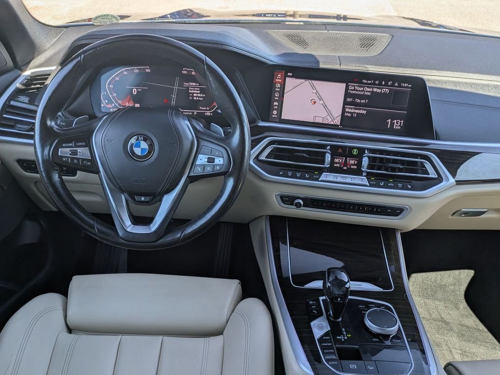 Used 2021 Blue BMW xDrive40i image 28