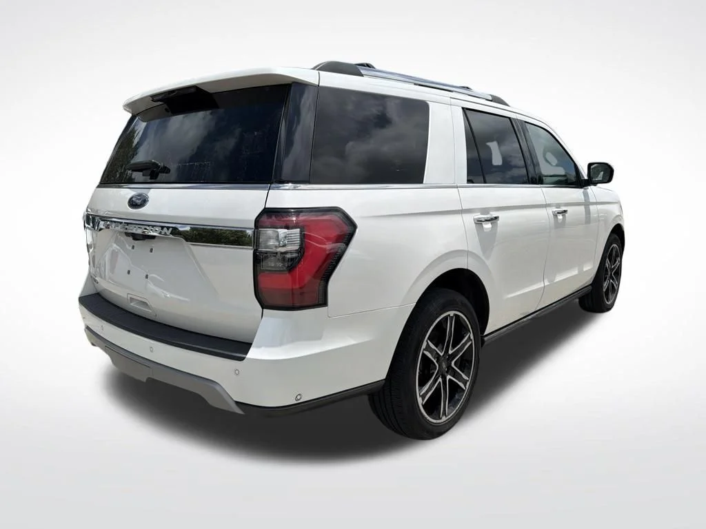 Used 2019 White Platinum Clearcoat Metallic Ford Limited image 5
