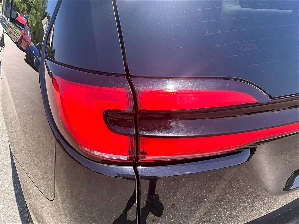 Used 2024 Black Chrysler Touring L image 34