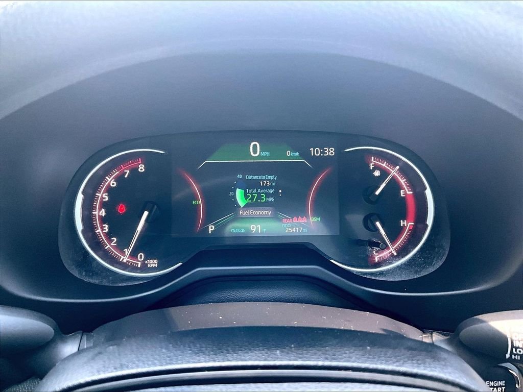 Used 2025 White Toyota XLE image 25