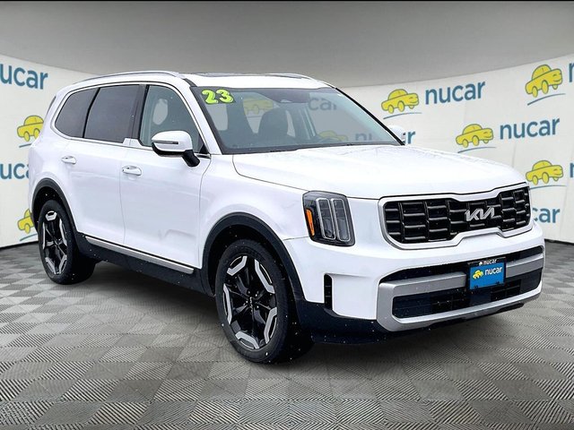 Pre-Owned 2023 Kia Telluride S AWD
