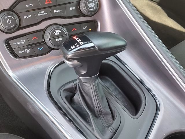 Used 2018 White Dodge R/T image 19