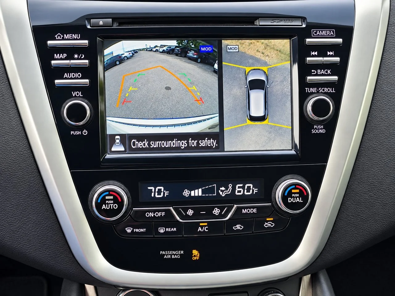 Used 2018 Pearl White Nissan SL image 20
