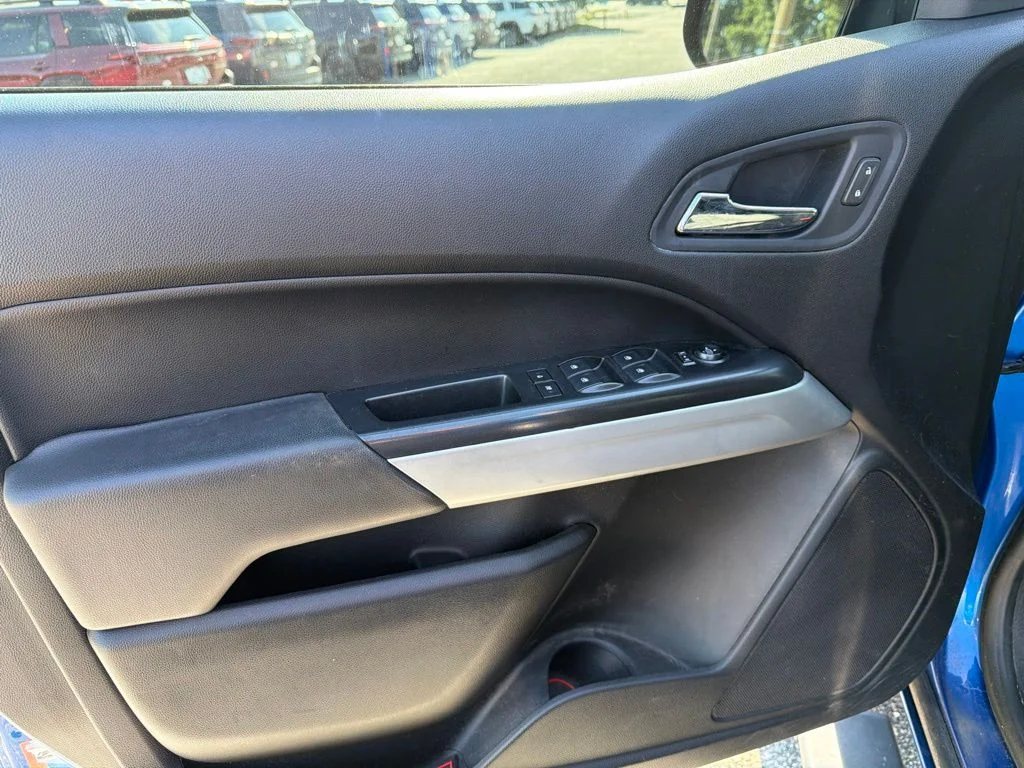 Used 2018 Blue Chevrolet ZR2 image 14