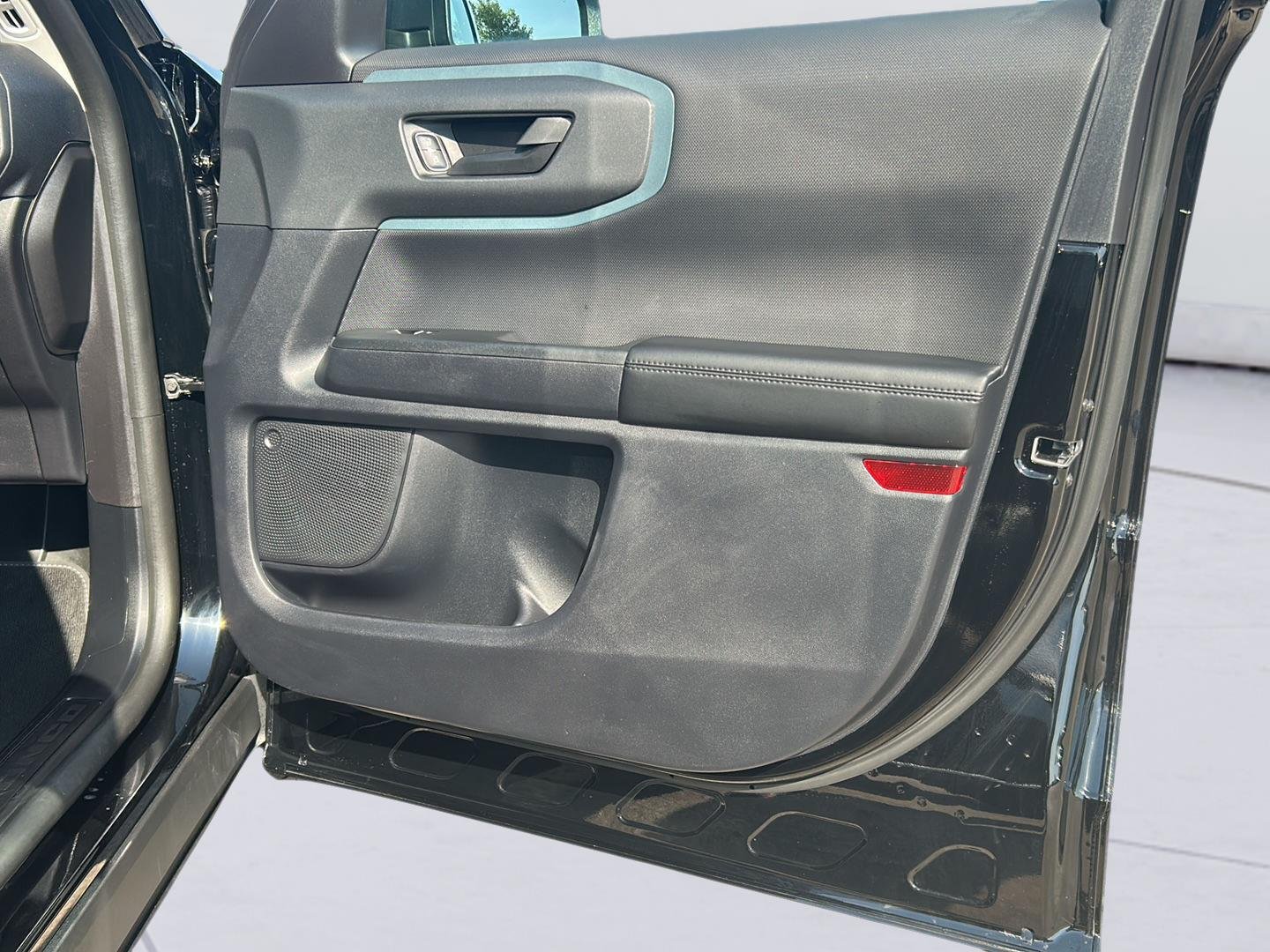 Used 2024 Shadow Black Ford Badlands image 23