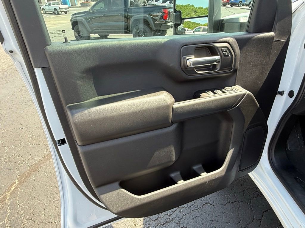 2026 Chevrolet Silverado 2500 HD Custom - Photo 14