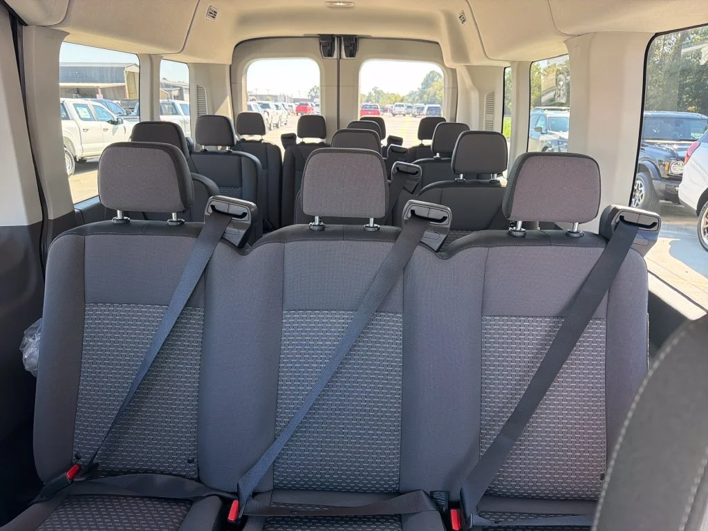 New 2027 Oxford White Ford Passenger Van XL image 17