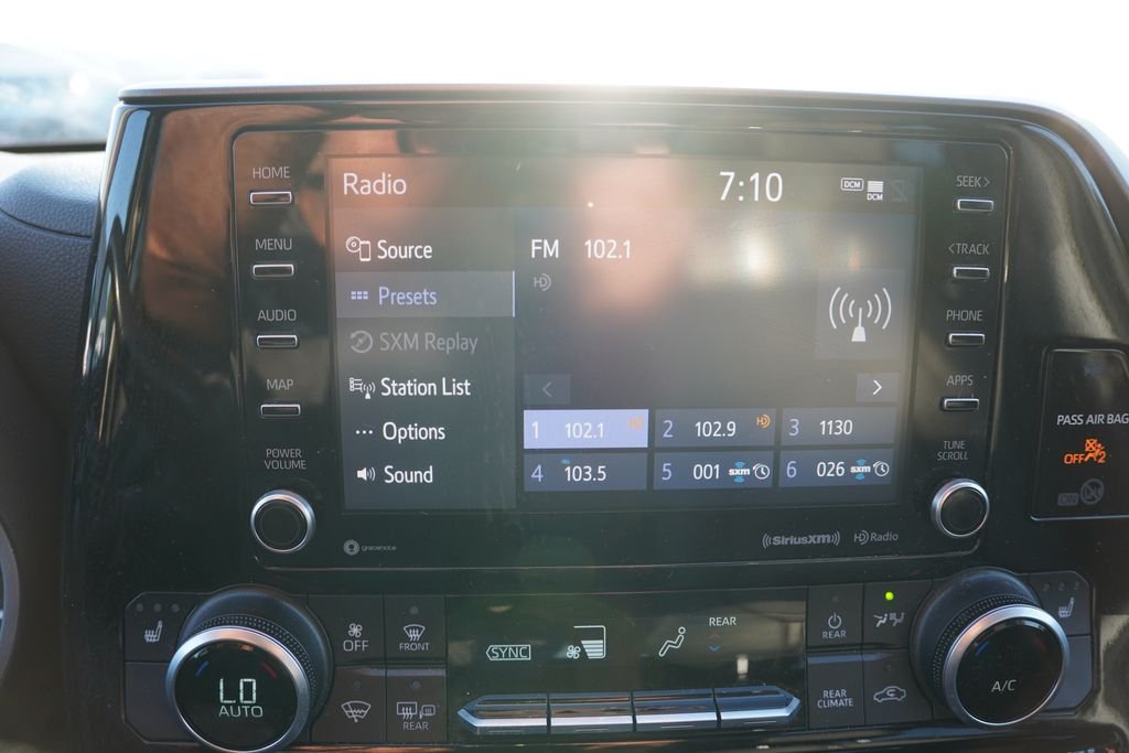 Used 2021 Midnight Black Metallic Toyota XLE image 6