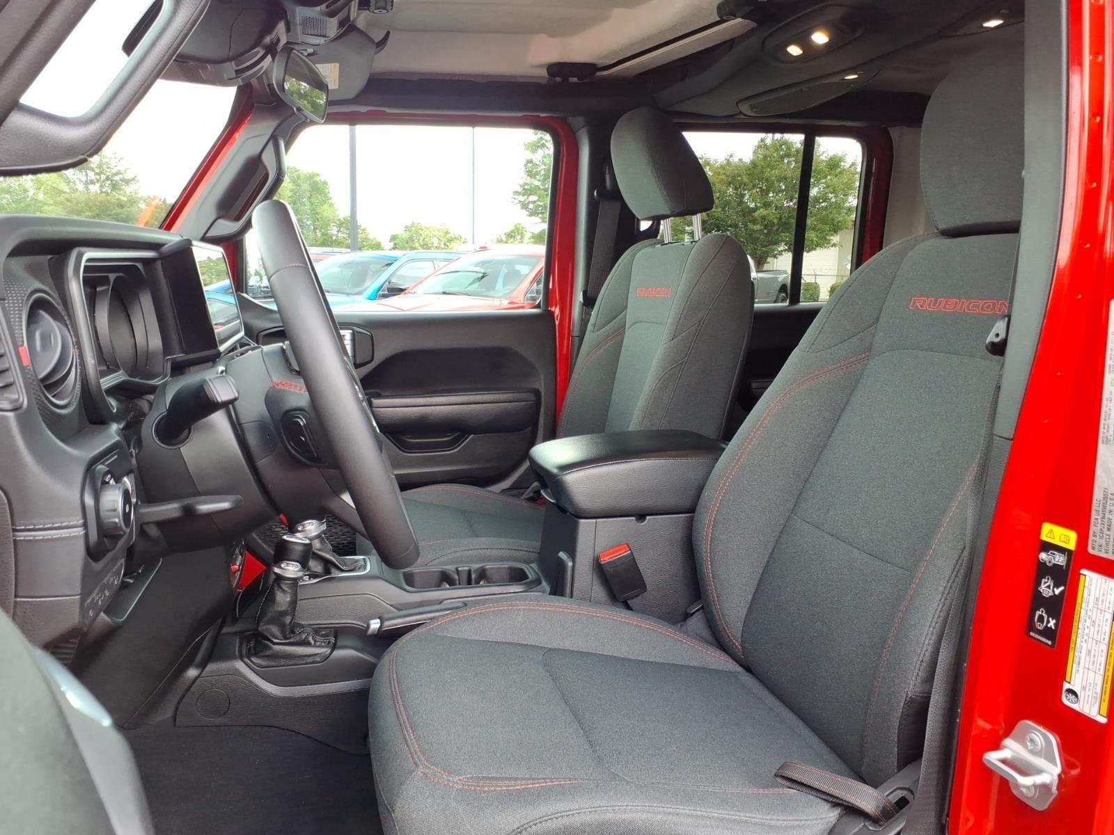 Used 2025 Firecracker Red Clearcoat Jeep Rubicon image 19