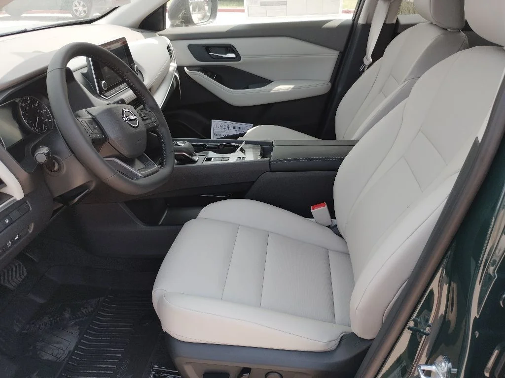 New 2026 Obsidian Green Pearl Nissan Dark Armor™ image 14