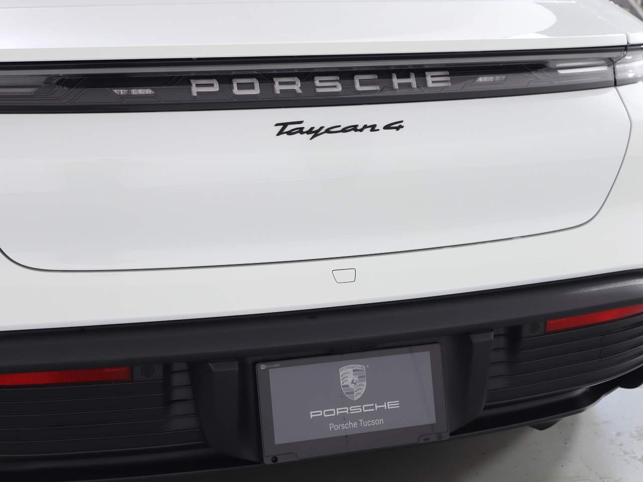2025 Porsche Taycan Base - Photo 25