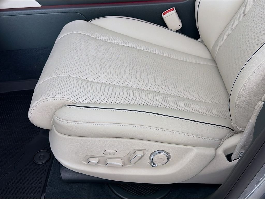 New 2026 Savile Silver Genesis 3.5T Advanced image 20