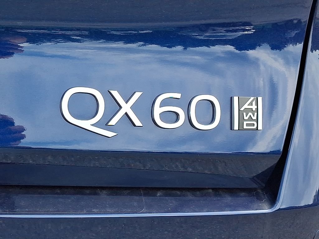 Used 2026 Blue INFINITI LUXE image 10