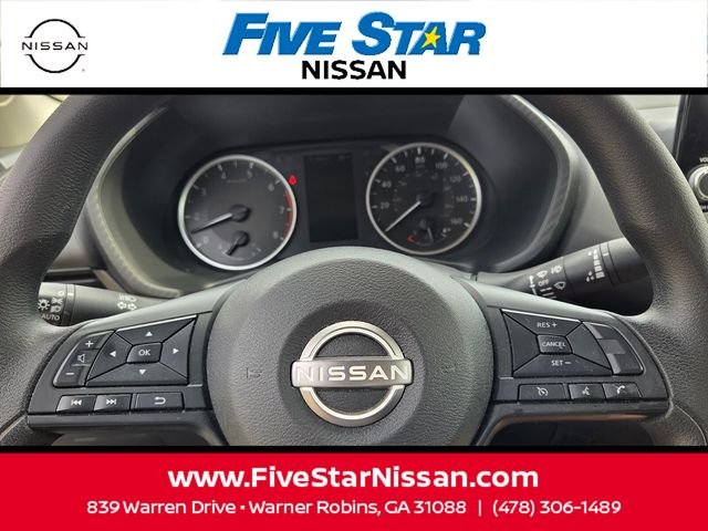 Used 2025 Gray Nissan S image 22