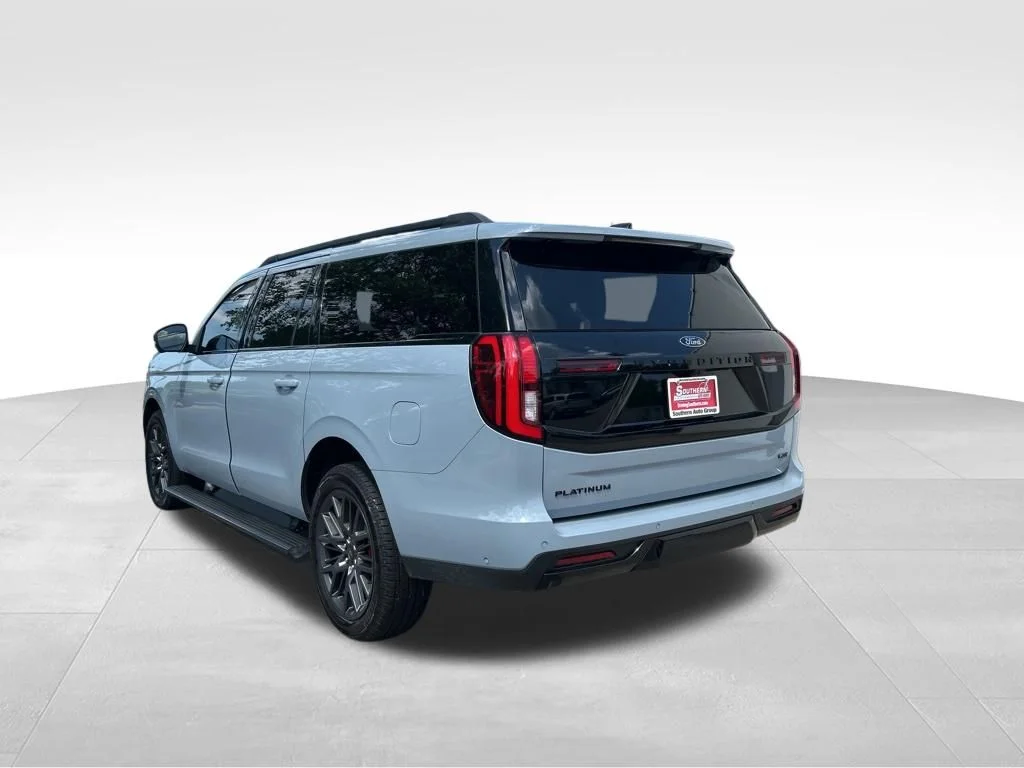 Used 2025 Gray Ford Platinum image 4
