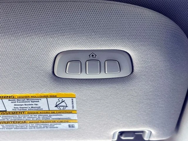 Used 2025 White Ford Platinum image 27