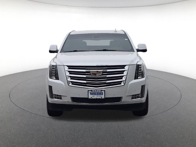Used 2018 CRYSTAL WHITE TRICOAT Cadillac Platinum image 2