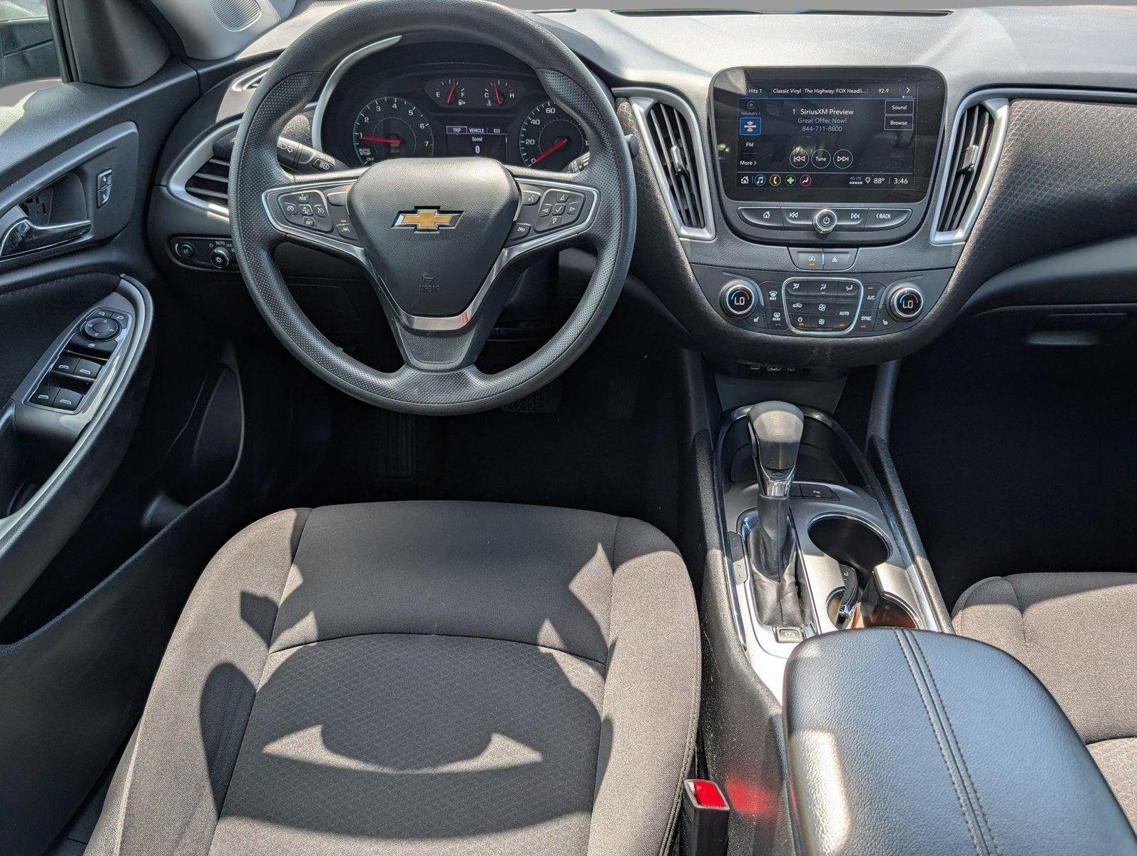 Used 2024 Sterling Gray Metallic Chevrolet LT image 27