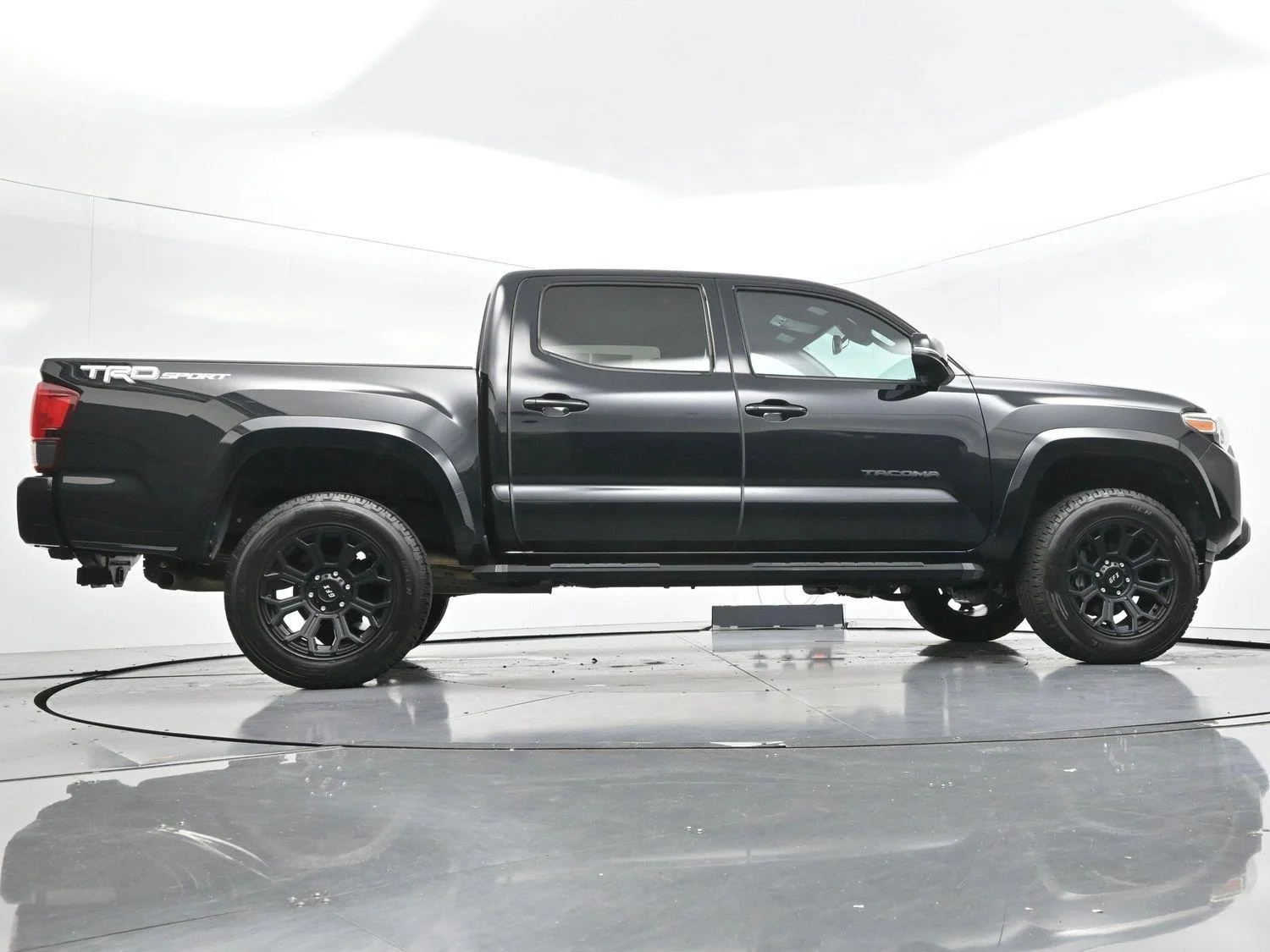Used 2019 Midnight Black Metallic Toyota TRD Sport image 49