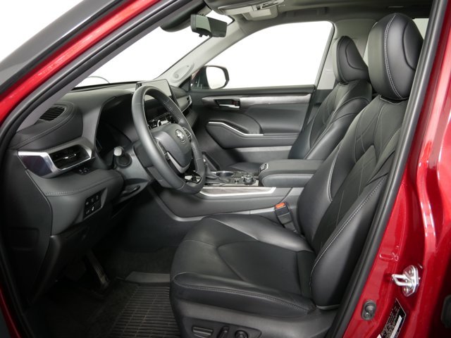Certified Used 2024 Ruby Flare Pearl Toyota Platinum image 9