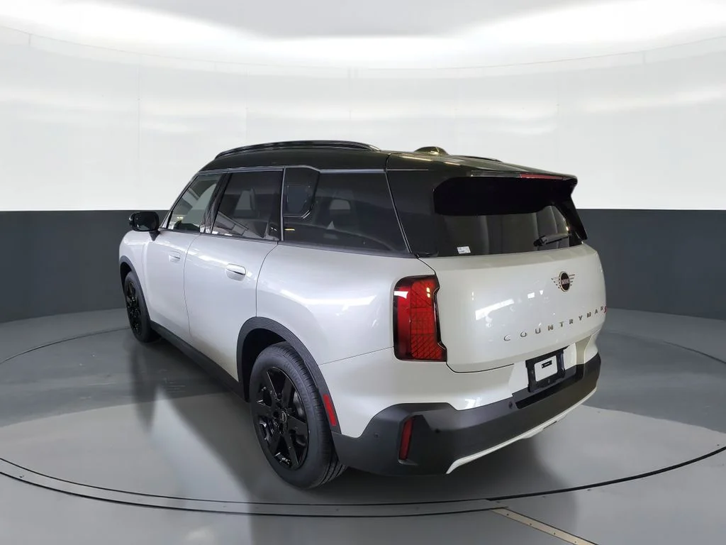 New 2026 White MINI Oxford image 4