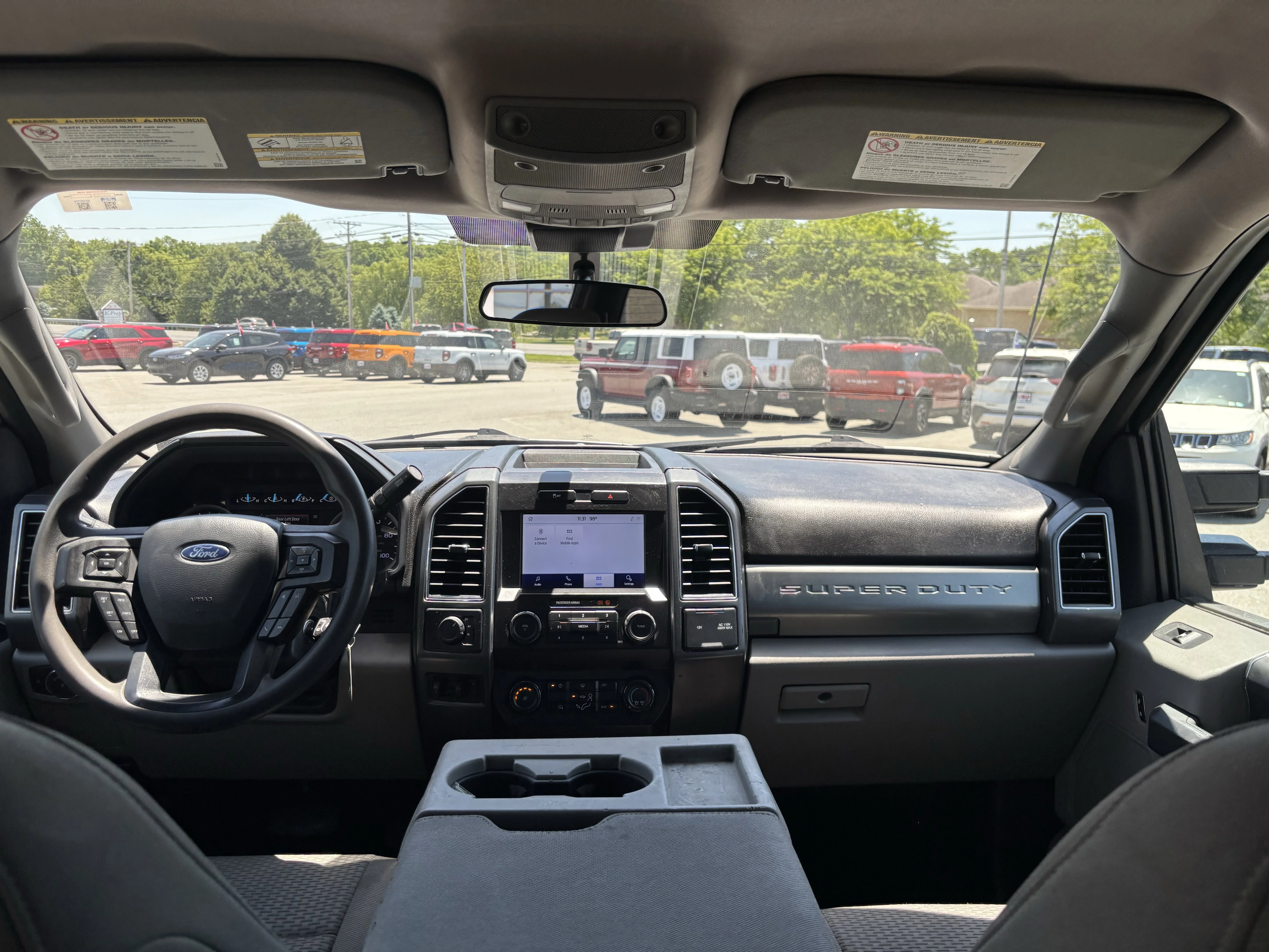 Used 2022 Oxford White Ford XLT image 10