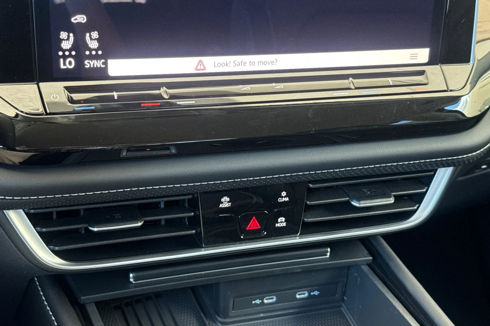 New 2026 Black Volkswagen 2.0T SE image 19