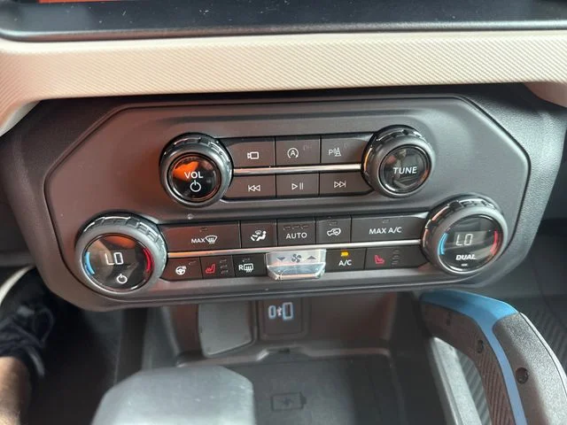 Used 2023 Carbonized Gray Metallic Ford Wildtrak image 30