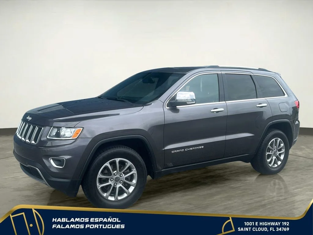 Used 2015  Jeep Limited image 2