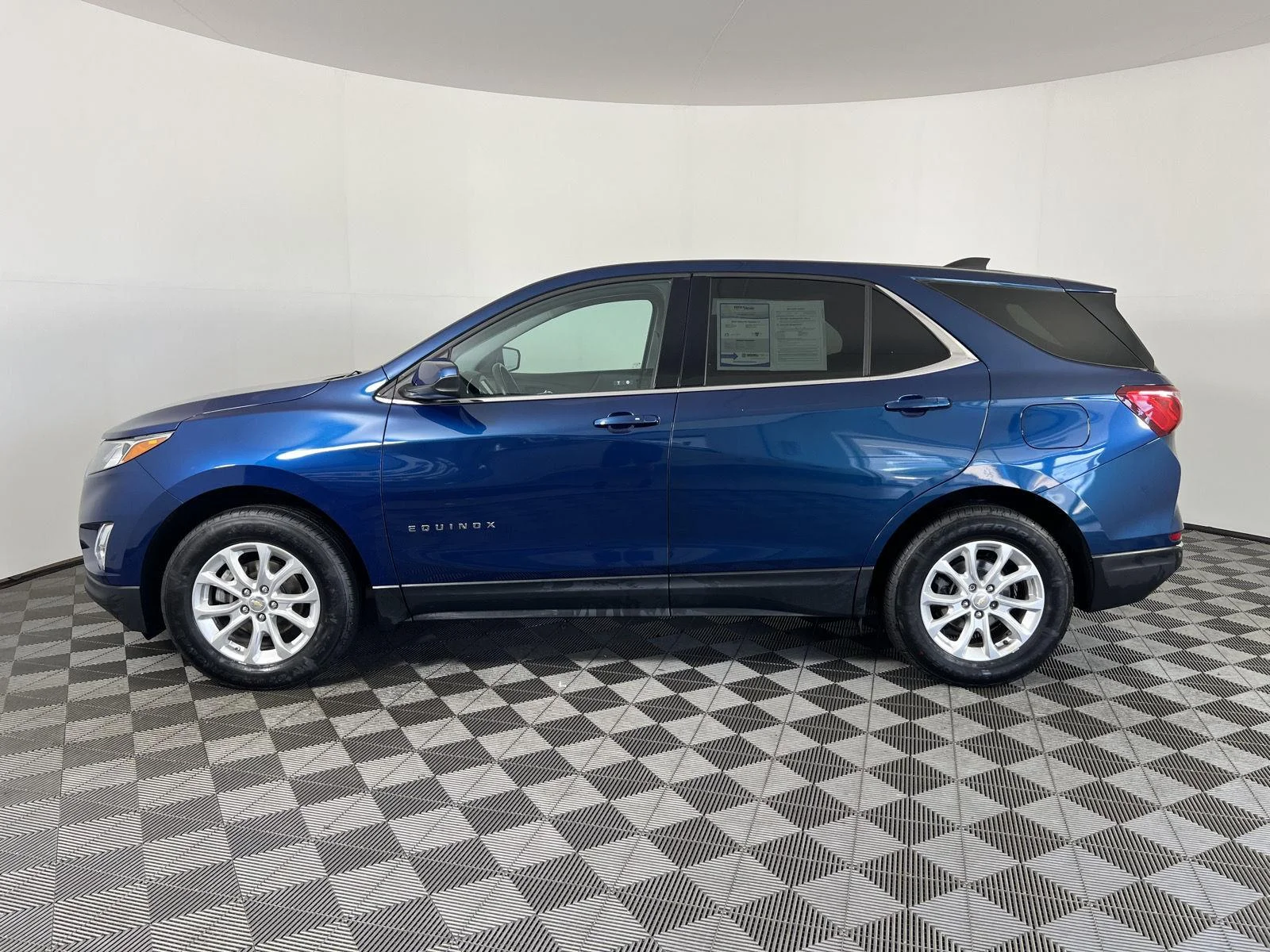 Used 2020 Pacific Blue Metallic Chevrolet LT image 6