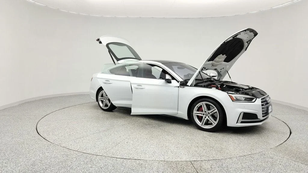 Used 2019 Glacier White Metallic Audi Premium Plus 3.0 TFSI quattro w/ B&O Sound & Magma Red Leather image 10